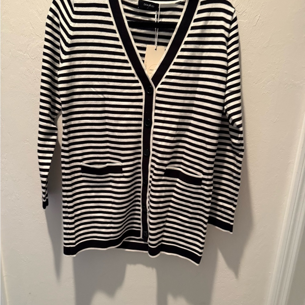 Women's Striped Black and White Women's Sweater- Size Small- NWT